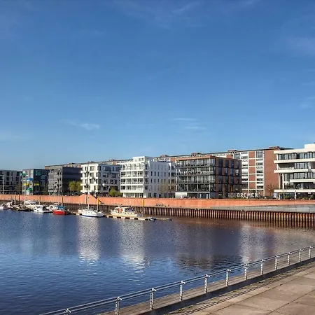 Plenus Riverloft Appartement *