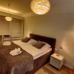 Plenus Riverloft Bremen