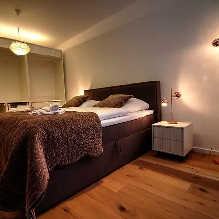 Plenus Riverloft * بريمين